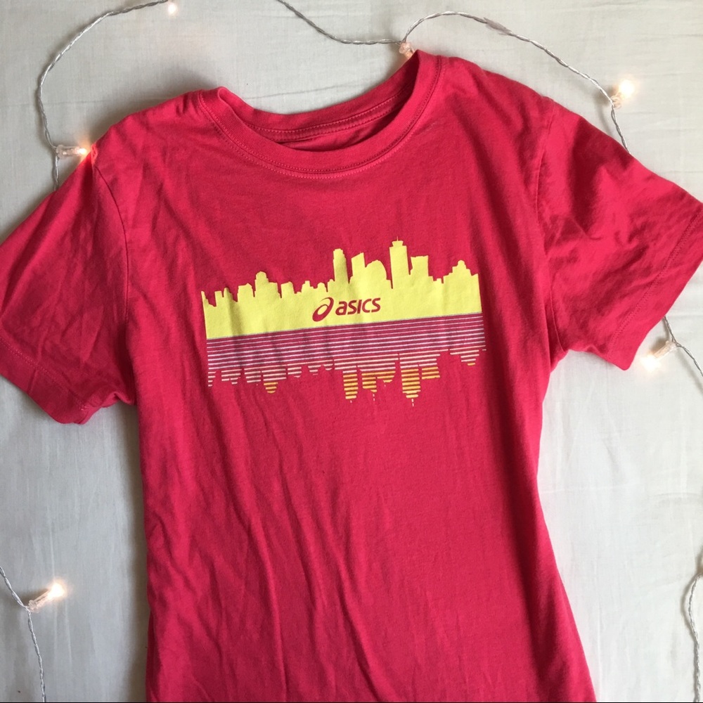 Small ASICS Red Shirt Sleeve Shirt